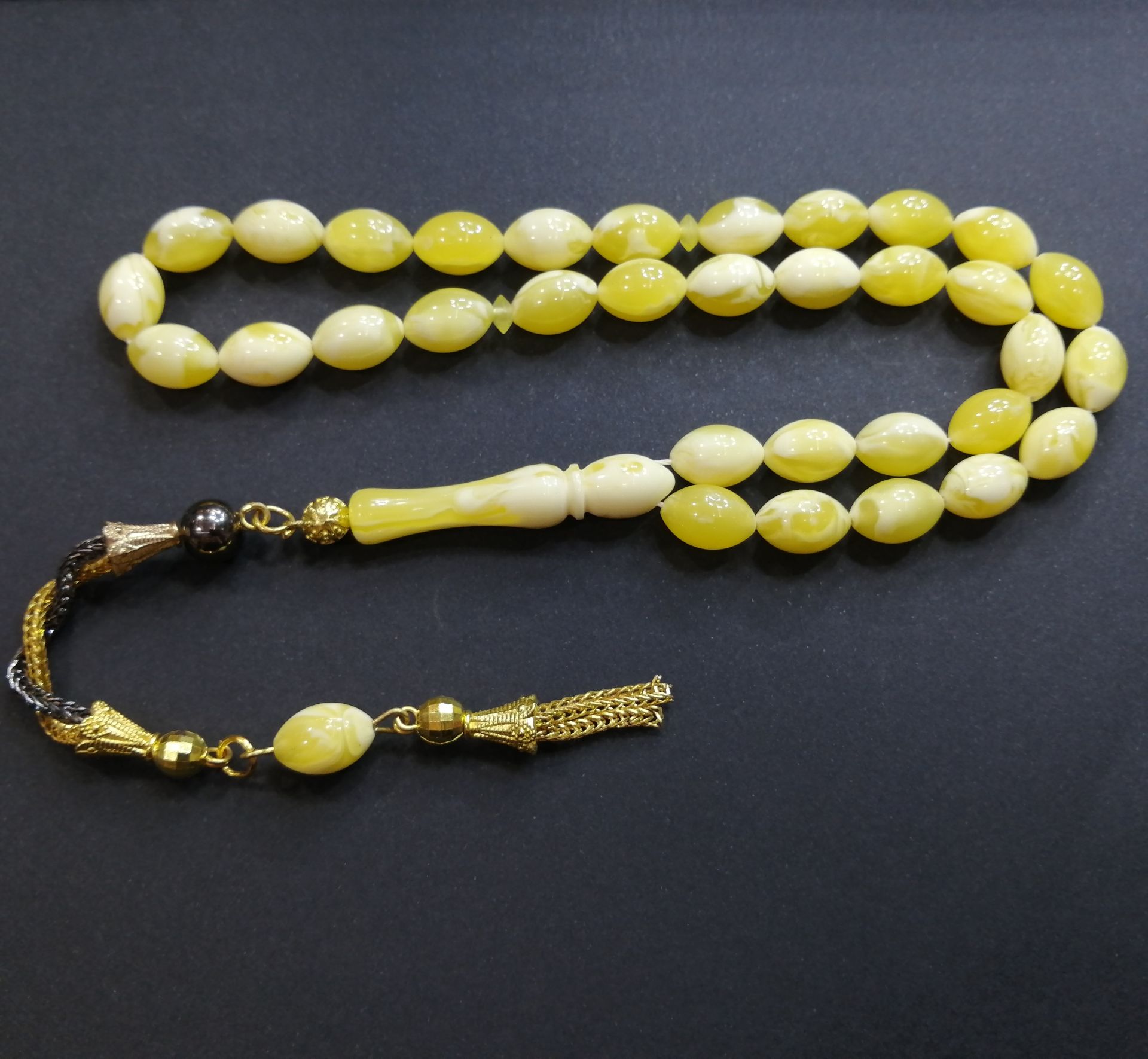 Alpaka Püsküllü Damla Görünümlü Tesbih