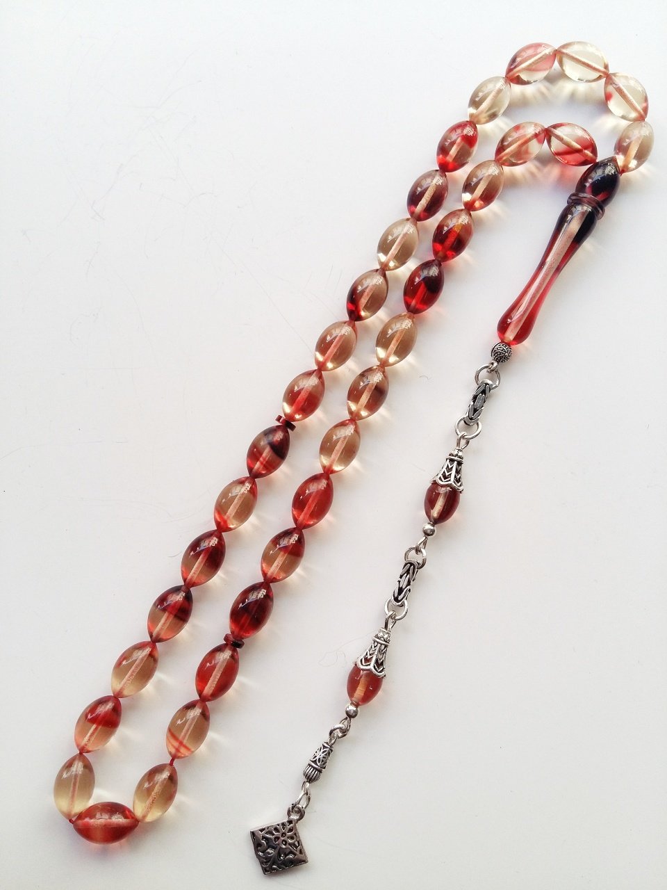 925 Ayar Gümüş Püsküllü Hareli Sıkma Kehribar Tesbih