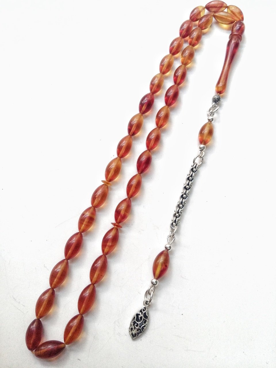 925 Ayar Gümüş Püsküllü Hareli Sıkma Kehribar Tesbih