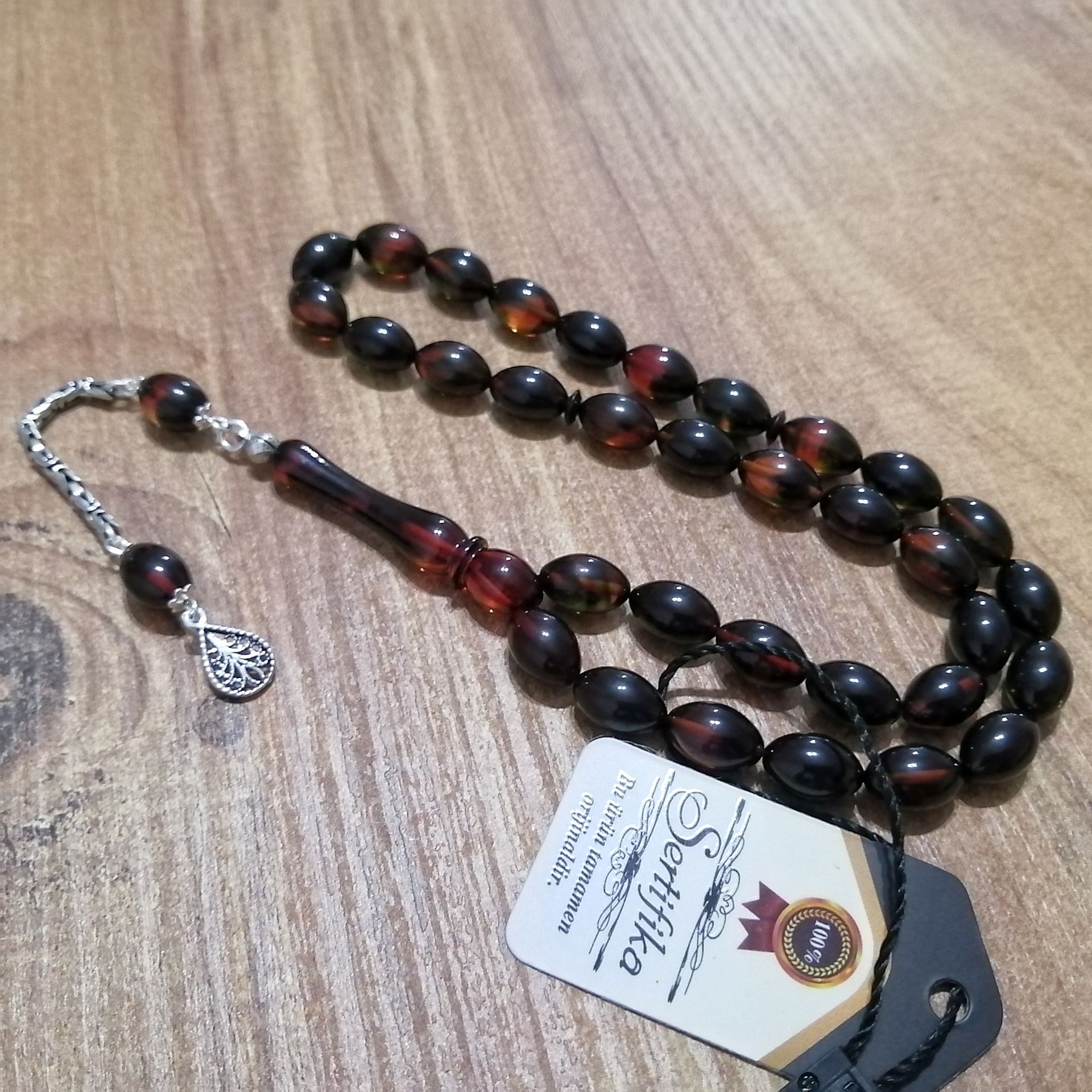 925 Ayar Gümüş Püsküllü Beyzi Kesim Sıkma Kehribar Tesbih