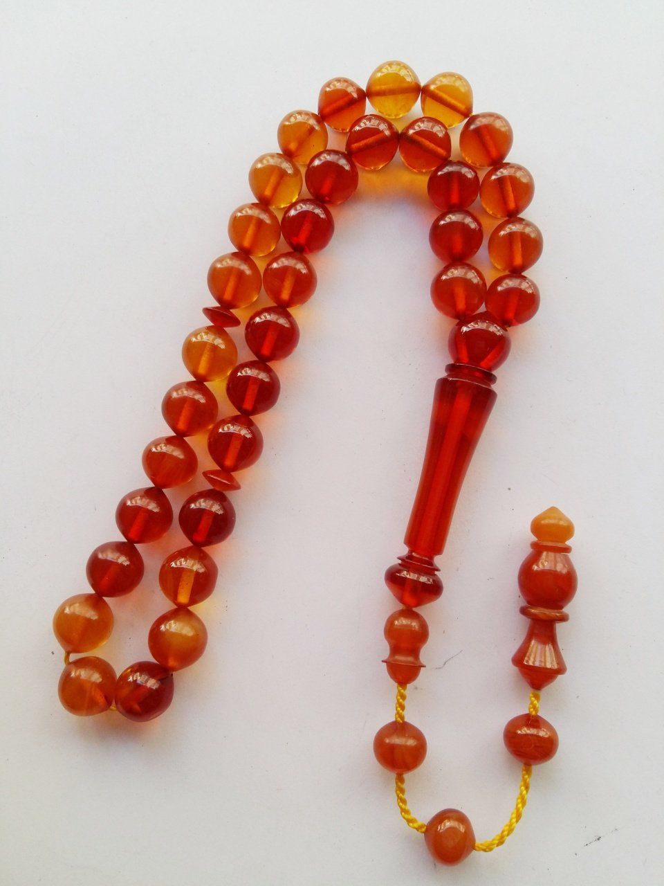 Sistem Püsküllü Özel İşçilikli Atölye Yapımı  Sıkma Kehribar Tesbih