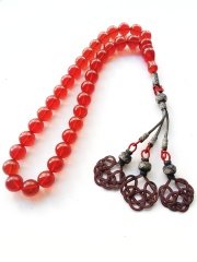 Kazaz Püsküllü Elde Yağ Gibi Çekimi Olan Birinci Kalite Malzemeden Yapılmış Küre Kesim Ateş Kehribar Tesbih