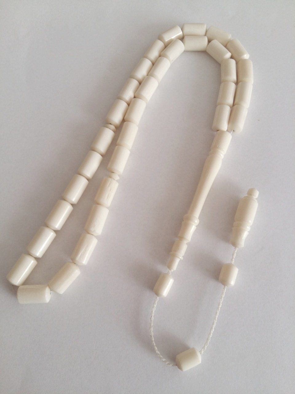 Sistem Püsküllü Kapsül Kesim Deve Kemigi Tesbih