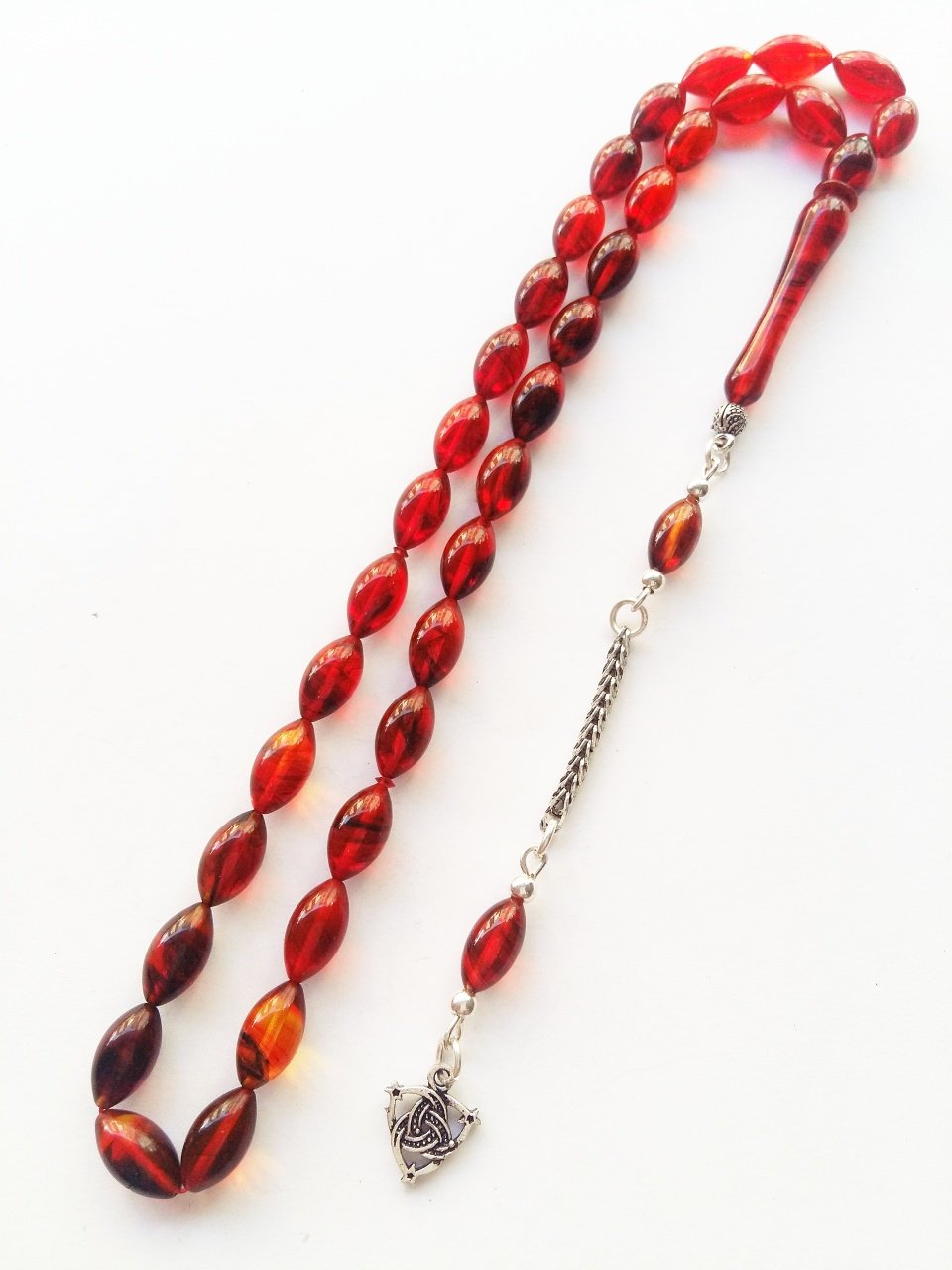 925 Ayar Gümüş Püsküllü Elde Yağ Gibi Çekimi Olan Birinci Sınıf Malzeme Yapımı  İşçilikli, Kolleksiyonluk  ve Günlük Çekime Uygun Sıkma Kehribar Tesbih