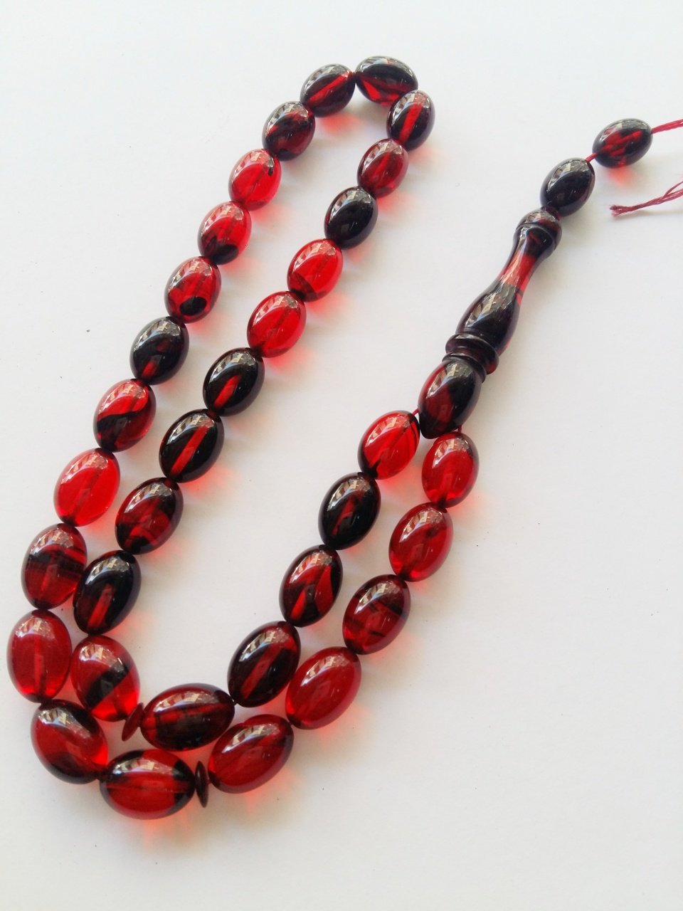 Beyzi Kesim Sıkma Kehribar Tesbih