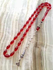 925 Ayar Gümüş Püsküllü Can Alıcı Rengiyle Elinizden Düşürmeyeceğiniz Sıkma Kehribar Tesbih