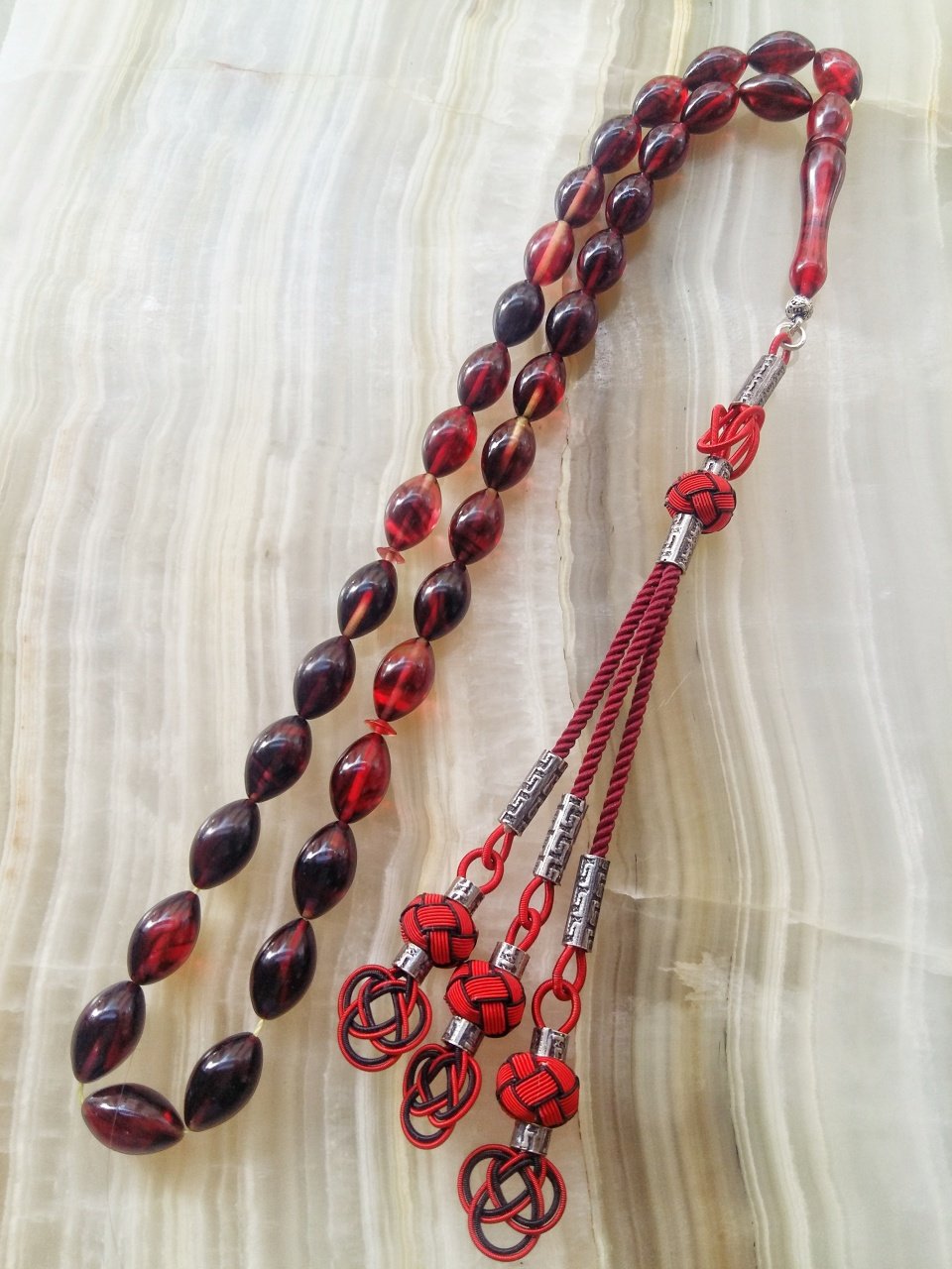 Kazaz Püsküllü Hareli Beyzi Kesim Elde Yağ Gibi Çekimi Olan Birinci Sınıf Malzemeden Yapılmış Sıkma Kehribar Tesbih