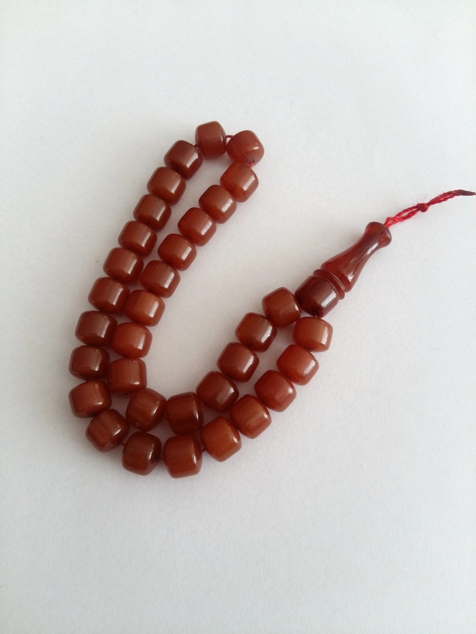 Teker Kesim Sıkma Kehribar Tesbih