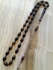 925 Ayar Gümüş Püsküllü Elde Yağ Gibi Çekimi Olan Birinci Sınıf Malzeme Yapımı  İşçilikli, Kolleksiyonluk  ve Günlük Çekime Uygun Sıkma Kehribar Tesbih