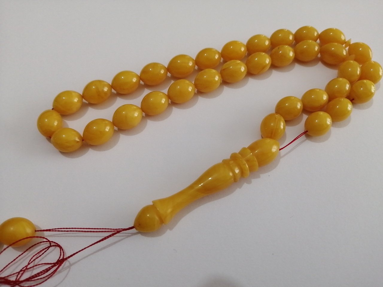 Beyzi Kesim Sıkma Kehribar Tesbih