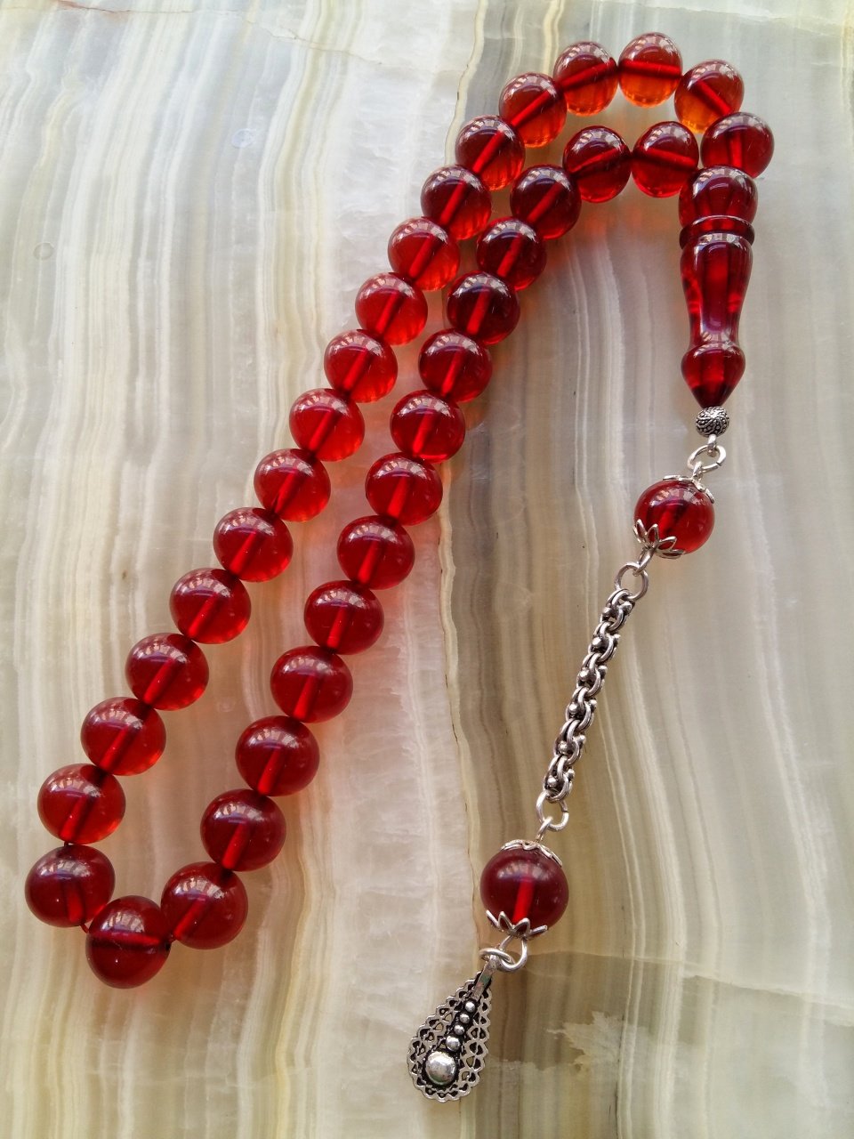 925 Ayar Gümüş Püsküllü Elde Yağ Gibi Çekimi Olan Birinci Sınıf Malzeme Yapımı  İşçilikli, Kolleksiyonluk  ve Günlük Çekime Uygun Ateş Kehribar Tesbih