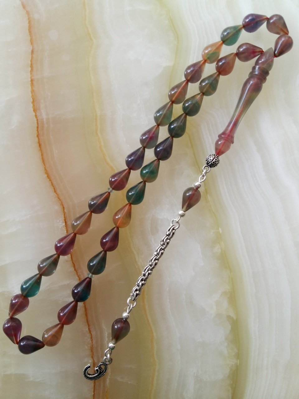 925 Ayar Gümüş Püsküllü Özel İşçilikli Atölye Yapımı Hatasız GözYaşı Damla Kesim Hareli Sıkma Kehribar Tesbih