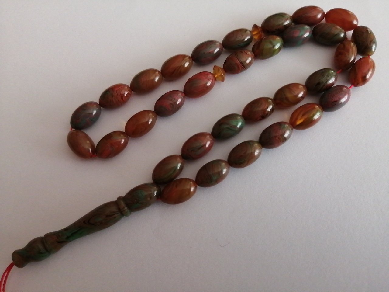 Beyzi Kesim Sıkma Kehribar Tesbih