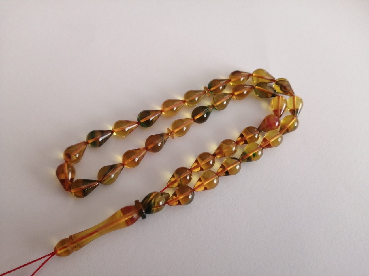 Göz yaşı Damla Kesim Hareli Sıkma Kehribar Tesbih