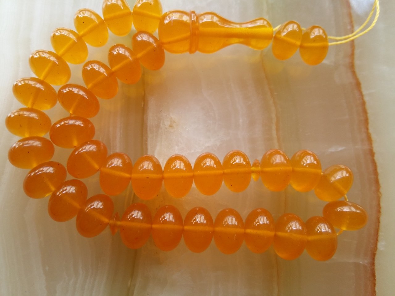 Basık Kesim Bilek Boy Hatasız Ateş Kehribar Tesbih