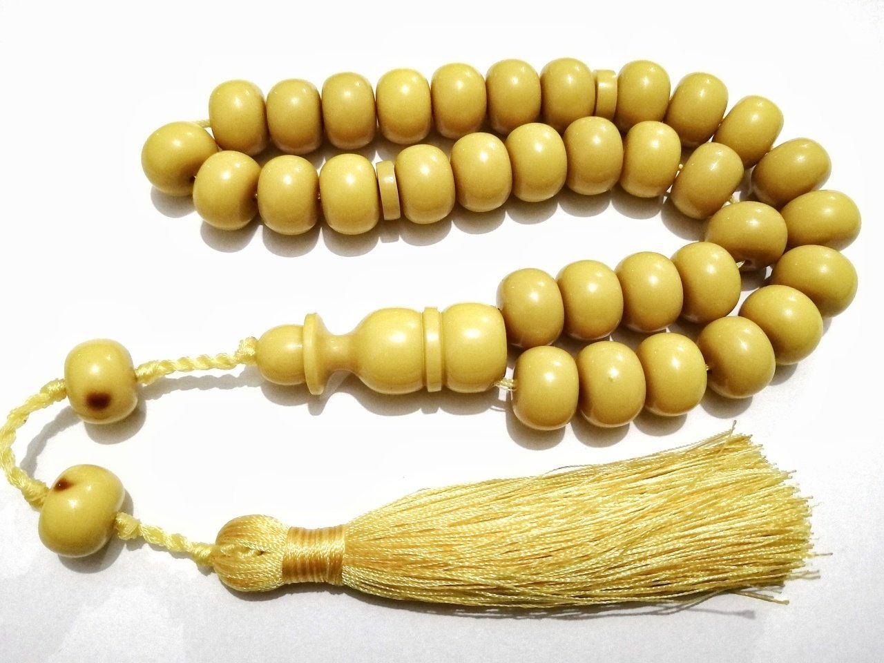 İp Püsküllü Tekerlek Kesim Çubuk Katalin Tesbih