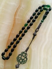 Kazaz Püsküllü Elde Yağ Gibi Çekimi Olan Birinci Sınıf Malzemeden Yapılmış Sıkma Kehribar Tesbihimiz Tesbih Severlerin Beğenisine Sunulmuştur