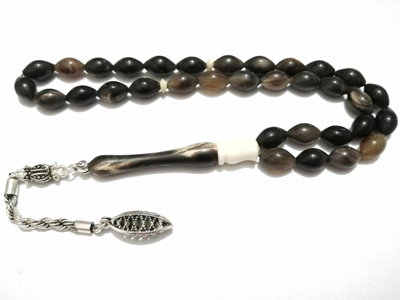 Gümüş Kaplama Beyzi Kesim Bufalo Boynuzu Tesbih