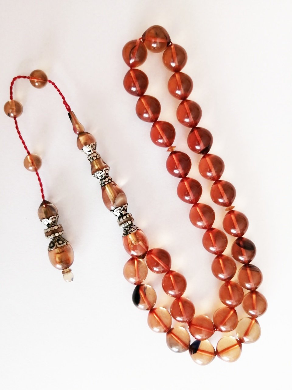 İmamesi 925 Ayar Gümüş İşçilikli Tombul Beyzi Kesim Sıkma Kehribar Tesbih