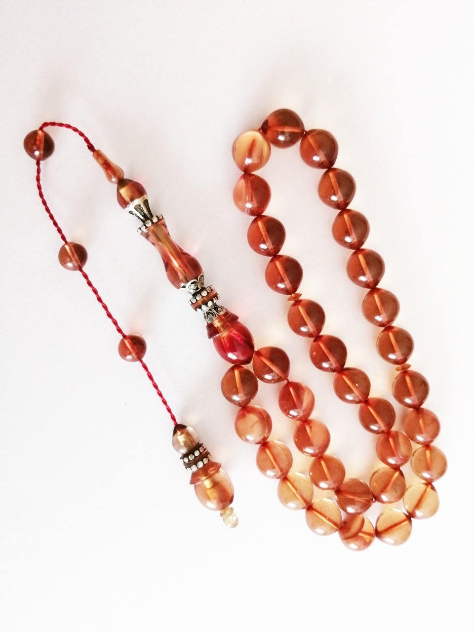 İmamesi 925 Ayar Gümüş İşçilikli Tombul Beyzi Kesim Sıkma Kehribar Tesbih