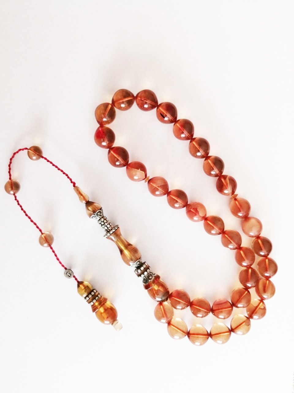 İmamesi 925 Ayar Gümüş İşçilikli Tombul Beyzi Kesim Sıkma Kehribar Tesbih