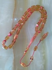 Hareli Özel İşçilikli Sistemli Elde Yağ Gibi Çekimi Olan Sıkma Kehribar Tesbihimiz Birinci Kalite Malzemeden Yapılmış Olup Yumuşak Dokusu ve Kusursuz İşçiliği ile Tesbih Severlerin Beğenisine Sunulmuştur.