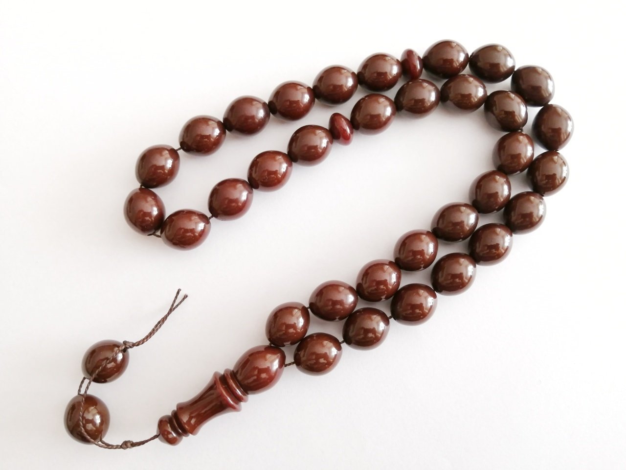 Büyük Boy Tombul Beyzi Kesim Sıkma Kehribar Tesbih