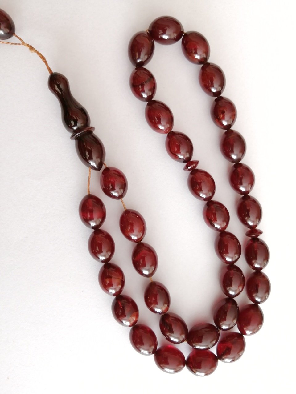 Büyük Boy Tombul Beyzi Kesim Sıkma Kehribar Tesbih