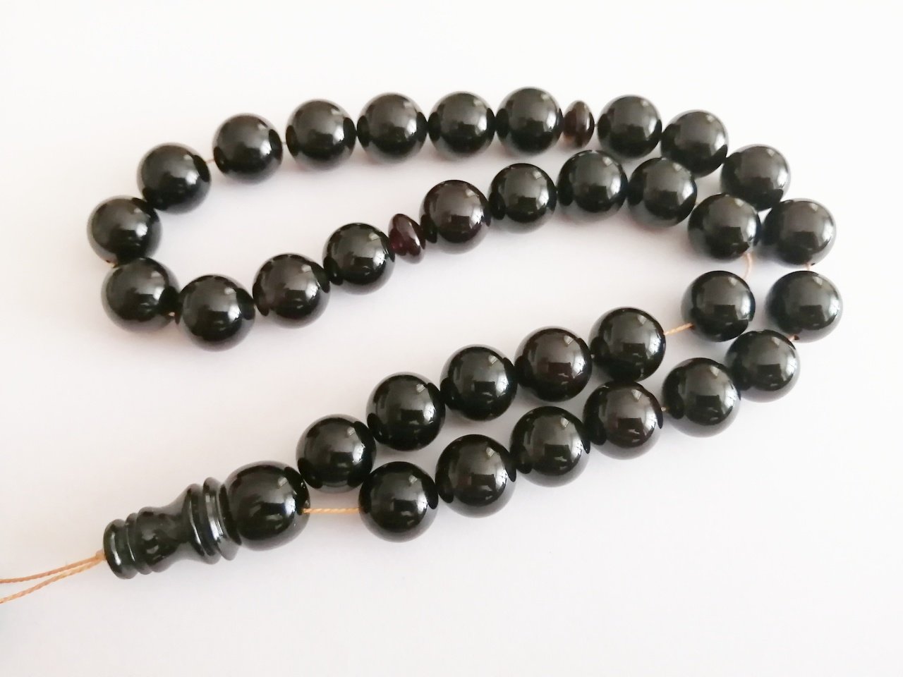 Büyük Boy Küre Kesim Sıkma Kehribar Tesbih