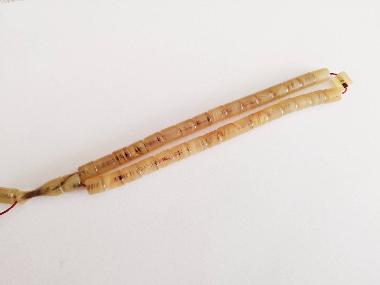 Yumuşak Kesme Model Sıkma Kehribar Tesbih