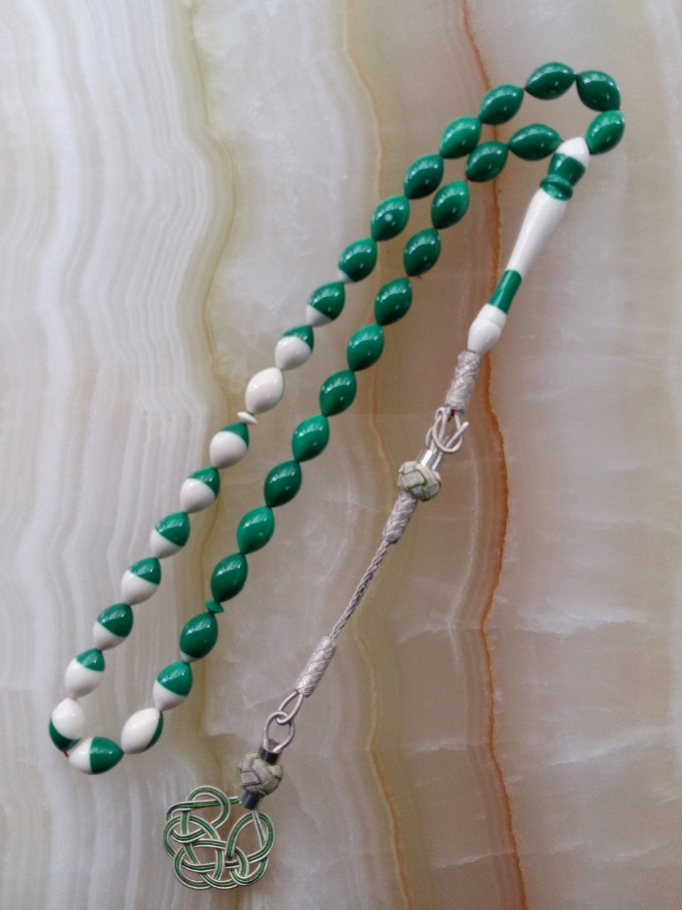 Gümüş Kazaz Püsküllü  Beyzi Kesim Katalin Bilardo Topu Tesbih.