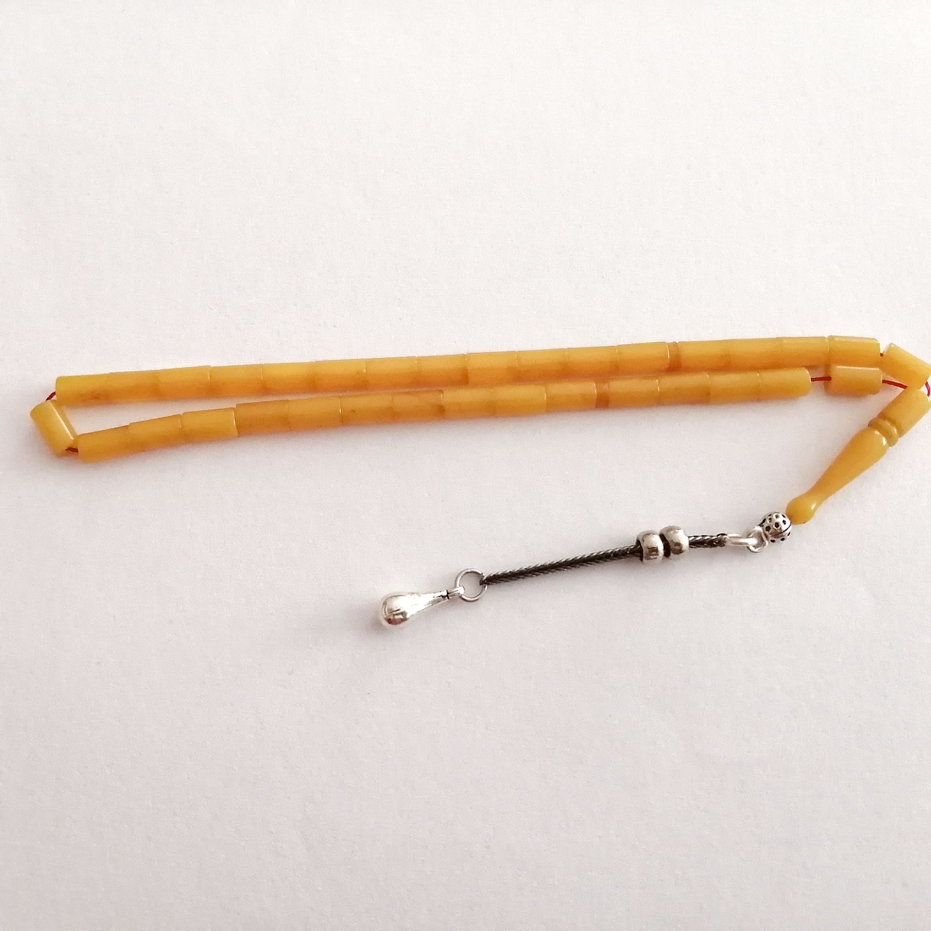 Alpaka Püsküllü Kesme Model Sıkma Kehribar Tesbih