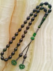 Kazaz Püsküllü Hareli İmamesi İşçilikli Kolleksiyonluk Piyasanın En Kaliteli Hammadesinden Yapılmış Beyzi Kesim Yeşil Yansimalı Ateş Kehribar Tesbih