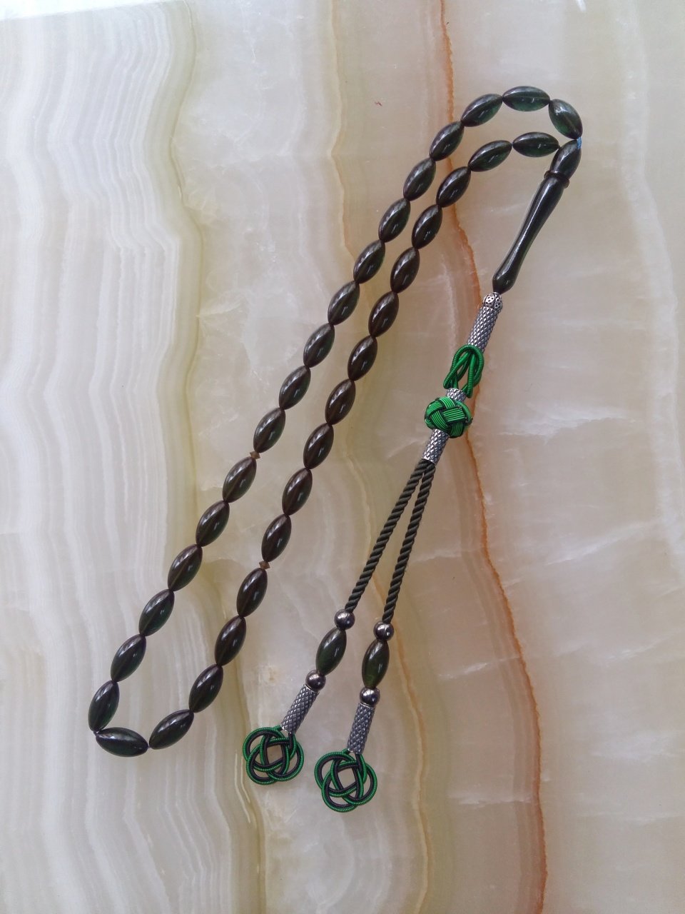 Gümüş Kazaz Püsküllü Beyzi Kesim Yeşil Yansimalı Ateş Kehribar Tesbih