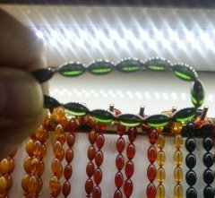 Gümüş Kazaz Püsküllü Beyzi Kesim Yeşil Yansimalı Ateş Kehribar Tesbih