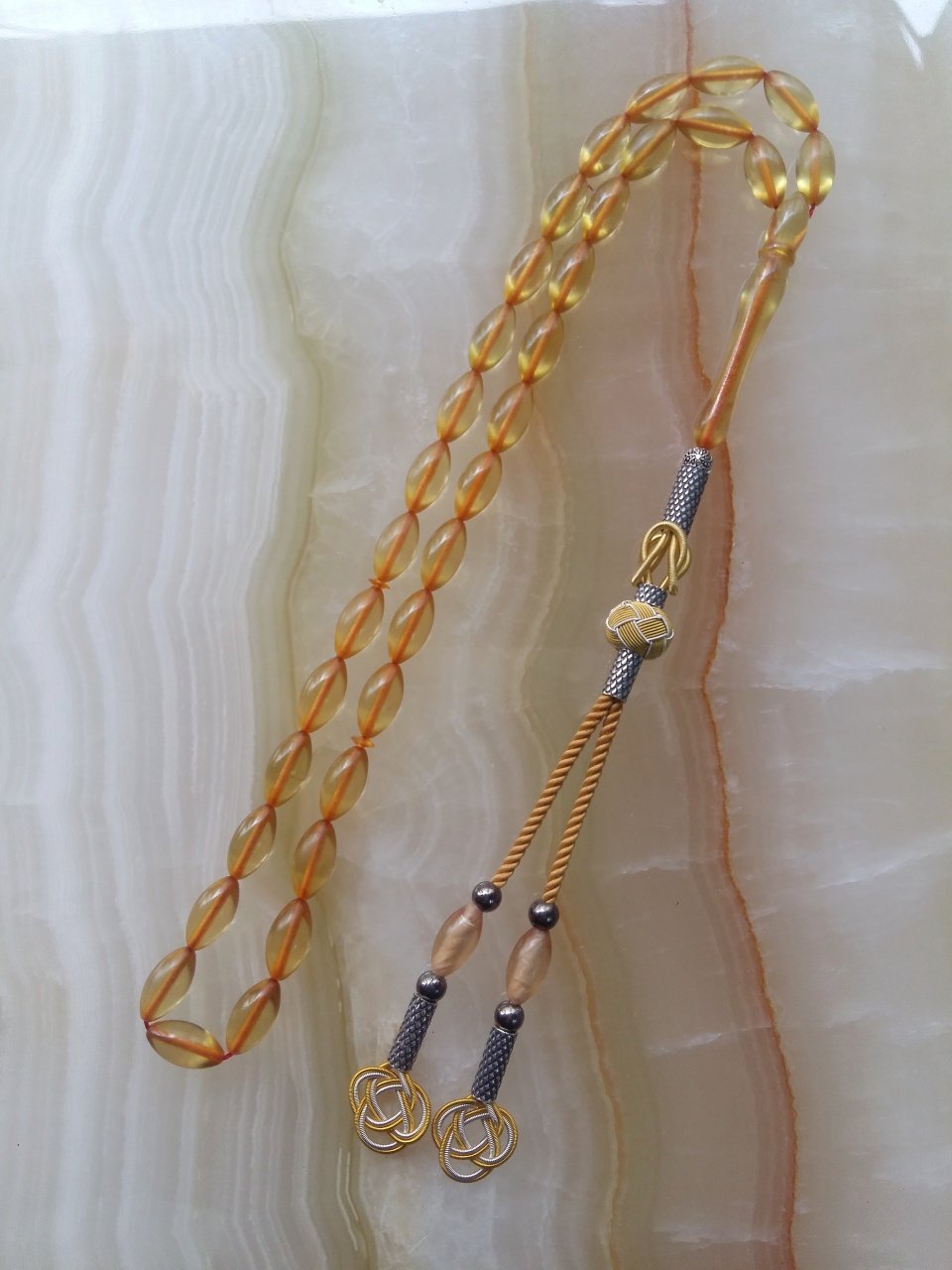 Gümüş Kazaz Püsküllü Beyzi Kesim Özel İşçilikli Ateş Kehribar Tesbih