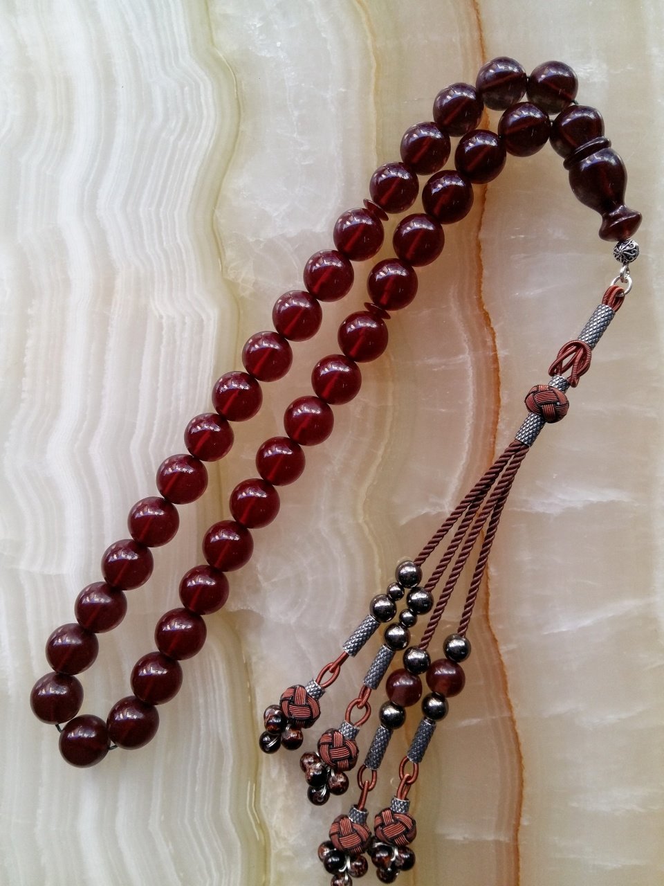 Gümüş Kazaz Püsküllü Küre Kesim Yansımalı Ateş Kehribar Tesbih