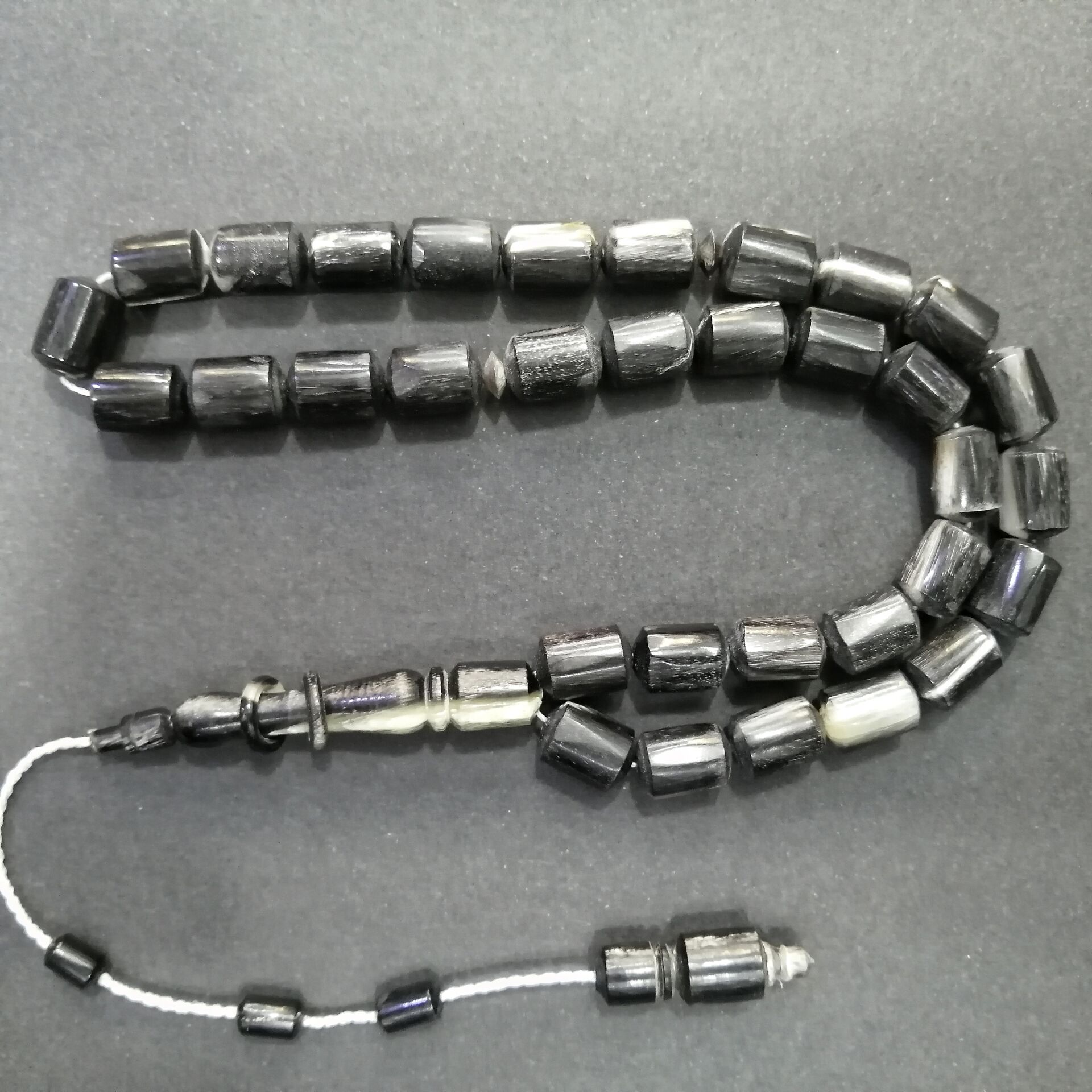 Sistem Püsküllü İmamesi Halkalı Uçlu Kapsül Kesim Koç Boynuzu Tesbih