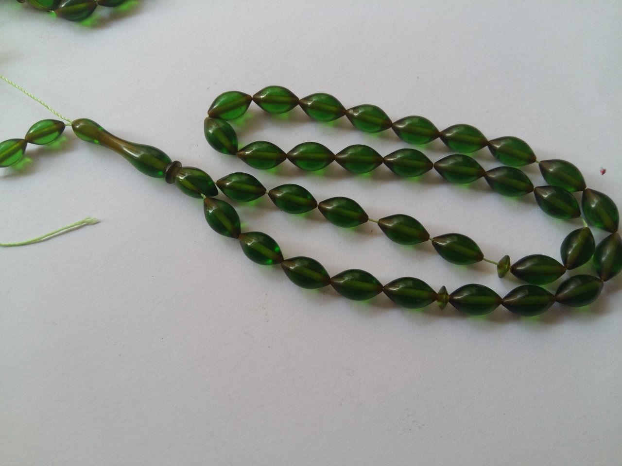 Çimen Yeşili Ateş Kehribar Tesbih