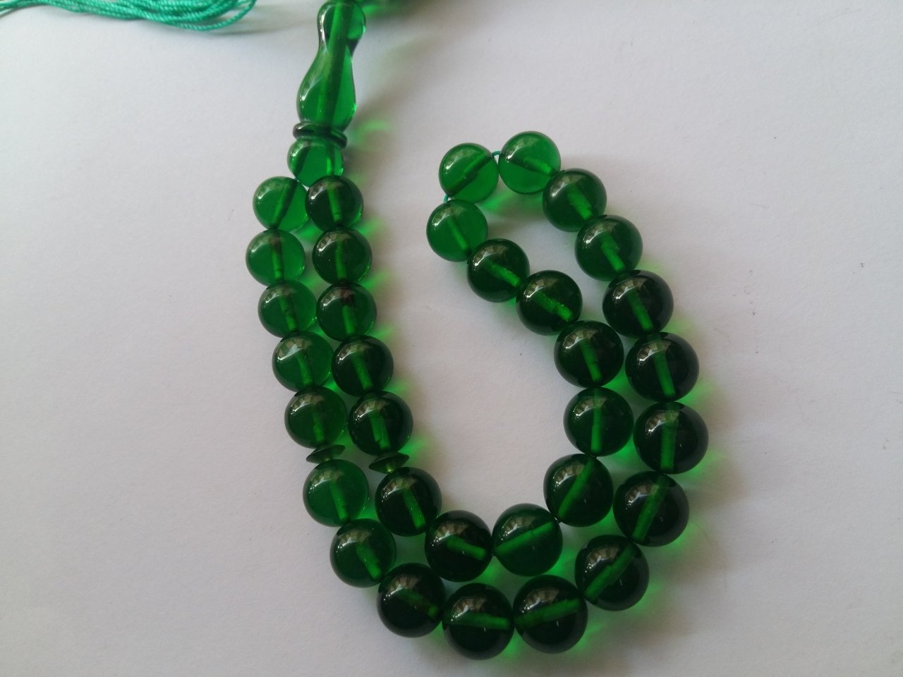 Türbe Yeşili Özel İşçilikli Ateş Kehribar Tesbih