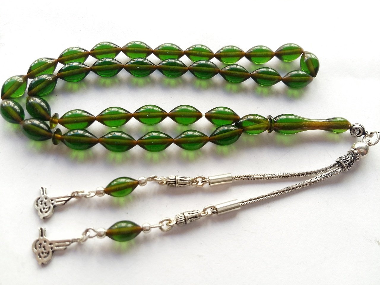925 Ayar Gümüş Püsküllü Çimen Yeşili Ateş Kehribar Kehribar Tesbih