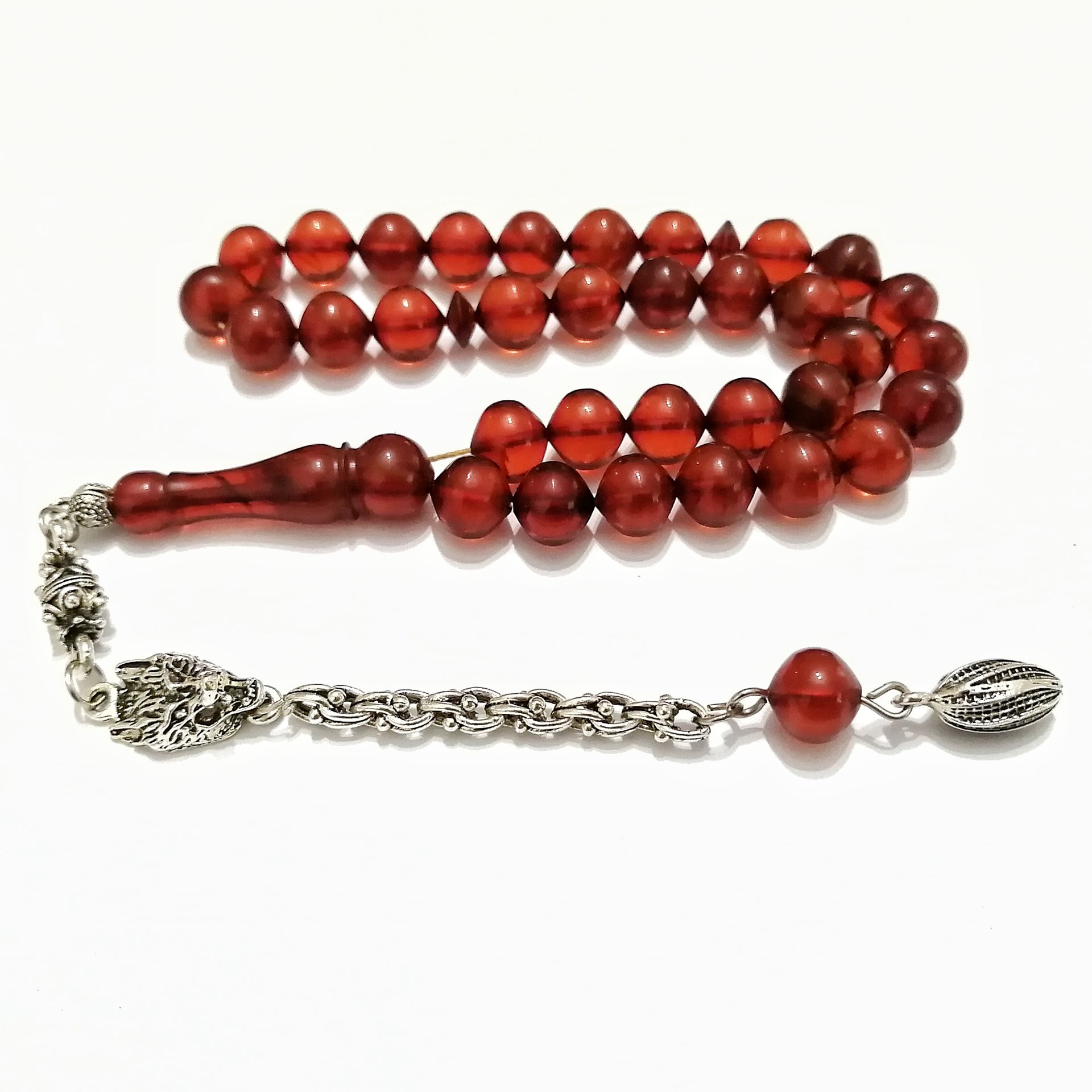 Gümüş Kaplama Alpaka Püsküllü Uçlu Kesim Sıkma Kehribar Tesbih