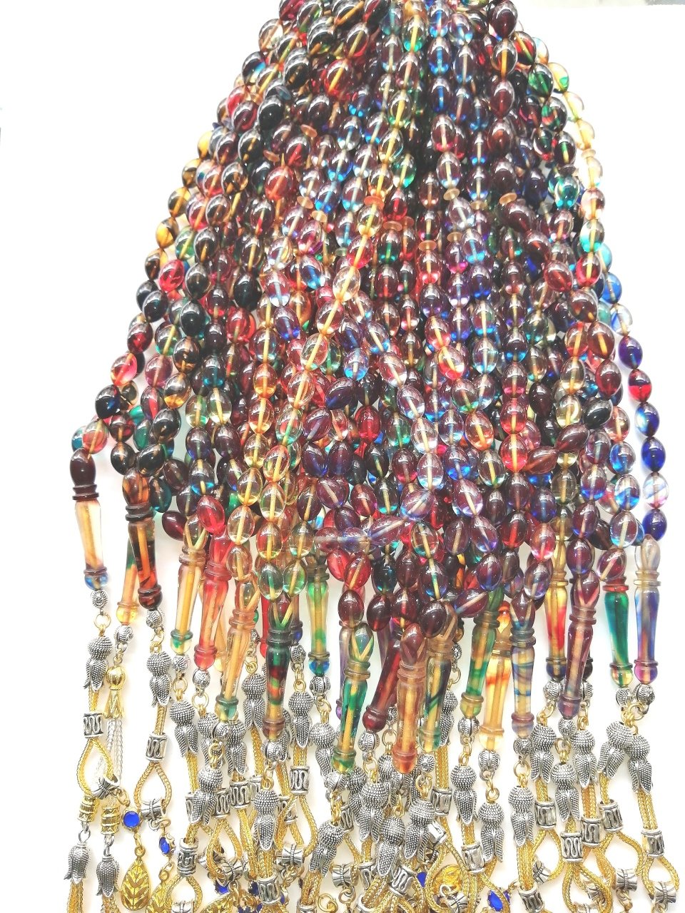 Renk Cümbüşü Bonibon Beyzi kesim Çift Cilalı Hatasız Sıkma Kehribar Tesbih Toptan Fiyatına Türkiyenin Online Toptan Tesbih Satış Sitesi toptantesbih.com da Beğeninize Sunulmuştur