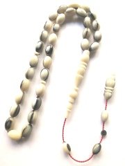 Sistem Püsküllü İmamesi Özel İşçilikli Beyzi Kesim Fransız Galalith Tesbih Toptan Fiyatına Türkiyenin Online Toptan Tesbih Satış Sitesi toptantesbih.com da Beğeninize Sunulmuştur