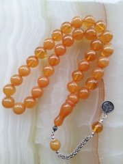 925 Ayar Gümüş Püsküllü Özel İşçilikli Atölye Yapımı Küre Kesim Hareli Sıkma Kehribar Tesbih