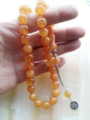 925 Ayar Gümüş Püsküllü Özel İşçilikli Atölye Yapımı Küre Kesim Hareli Sıkma Kehribar Tesbih