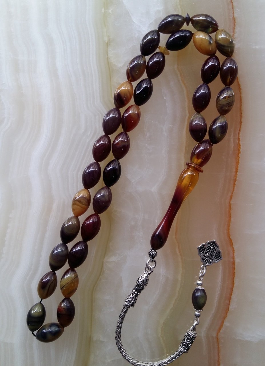 925 Ayar Gümüş Püsküllü Özel İşçilikli Atölye Yapımı Beyzi Kesim Hareli Sıkma Kehribar Tesbih