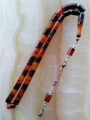 925 Ayar Gümüş Püsküllü Özel İşçilikli Atölye Yapımı Kesme Model Hareli Sıkma Kehribar Tesbih