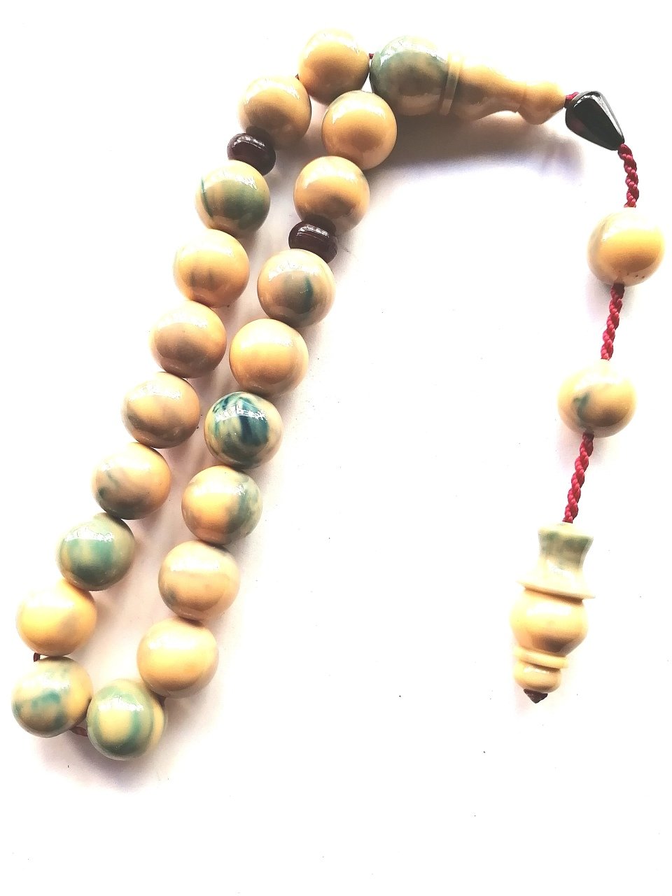 Sistem Püsküllü Küre Kesim 19 lu Efe Model Sıkma Kehribar Tesbihimiz Toptan Fiyatına Türkiyenin Online Toptan Tesbih Satış Sitesi toptantesbih.com da Beğeninize Sunulmuştur