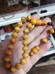 Sistem Püsküllü 19 lu Efe Model Hareli Sıkma Kehribar Tesbihimiz Toptan Fiyatına Türkiyenin Online Toptan Tesbih Satış Sitesi toptantesbih.com da Beğeninize Sunulmuştur